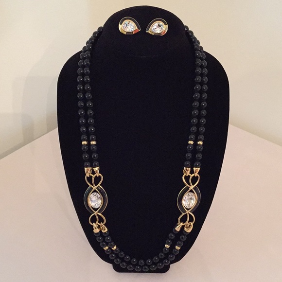 Napier Jewelry - Black & gold clear stones necklace & clip on